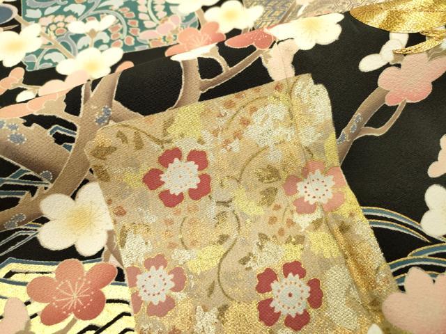 平和屋着物▼豪華黒留袖 作家物 駒刺繍 地紙枝花松文 金彩 正絹 逸品 DABF2882fe