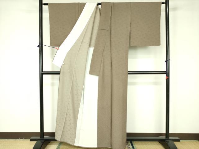 平和屋着物▽上質な色無地 単衣 花唐草地紋 空五倍子色 鈴乃屋扱い 正絹 逸品 未使用 DABF3566op