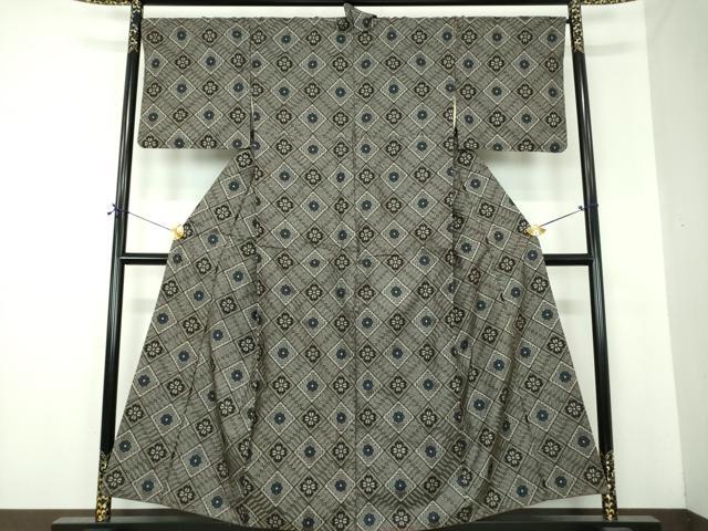 平和屋着物●本場大島紬 龍郷絣 花菱文 正絹 逸品 DABF7211ps