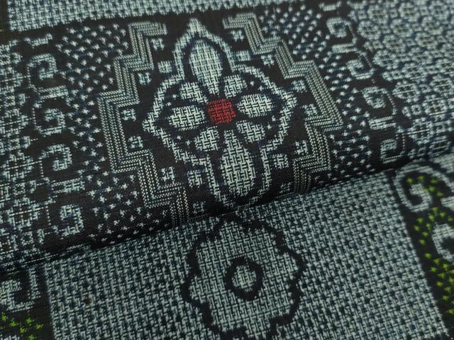 平和屋着物●本場大島紬 割り込み絣 飾花文 正絹 逸品 未使用 DABF7265ps