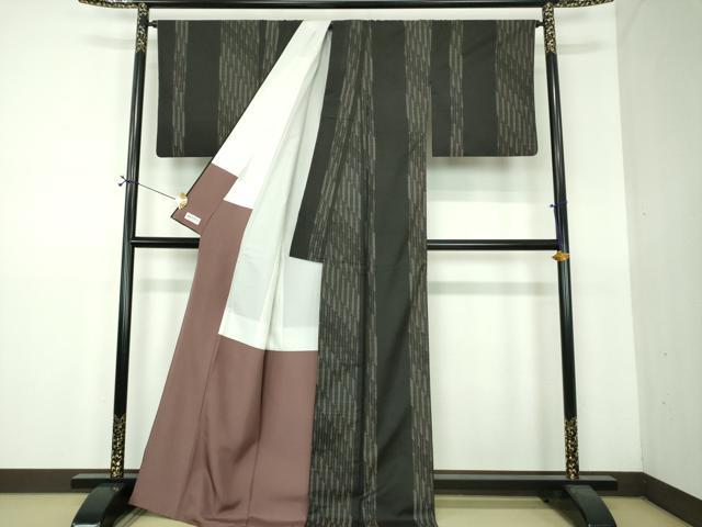 平和屋着物●本場大島紬 古代染色純泥染 変わり間道 やまと誂製 大山謹製 証紙付き 正絹 逸品 DABF7522ps