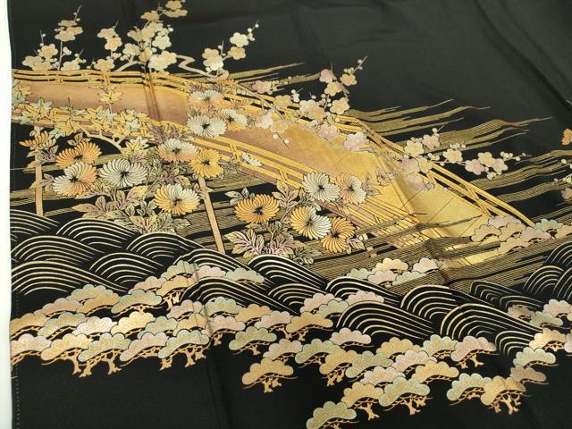 平和屋着物●金彩友禅 卓越技能者・名工・和田光正 黒留袖 枝梅 渡橋風景花文 金銀彩 正絹 逸品 DABF7753ps