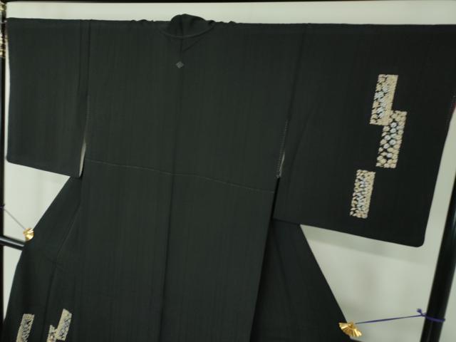 平和屋着物●訪問着 刺繍 桜楓 黒地 銀彩 正絹 逸品 DABF7857ps