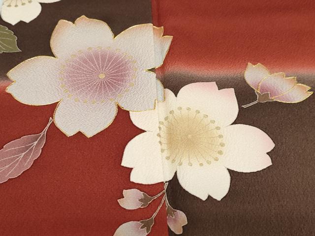 平和屋着物●豪華振袖 駒刺繍 舞桜文 暈し染め 金彩 正絹 逸品 DABG2154ud