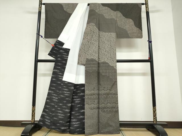 平和屋着物●本場縞大島紬 訪問着 横段草花文 堀之内織物謹製 証紙付き 正絹 逸品 未使用 DABG2176ud