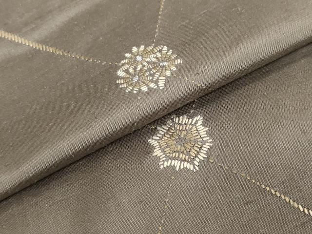 平和屋着物●上質な紬 刺繍 刺し子 草花菱文 無落款 正絹 逸品 未使用 DABG2247ud