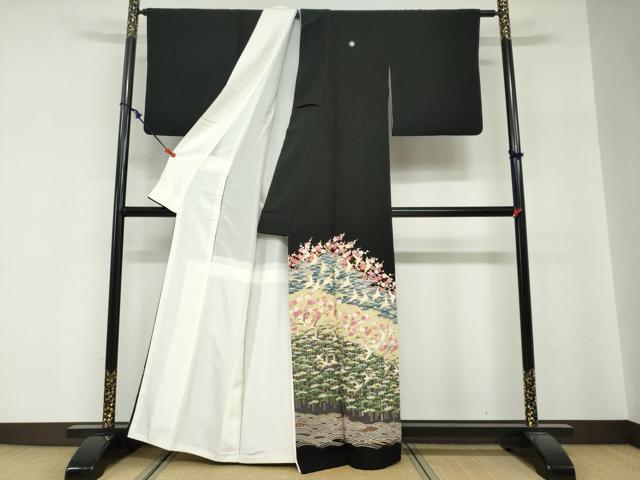 平和屋着物●豪華黒留袖 友禅 作家物 飛鳥草花文 正絹 逸品 DABG2296ud