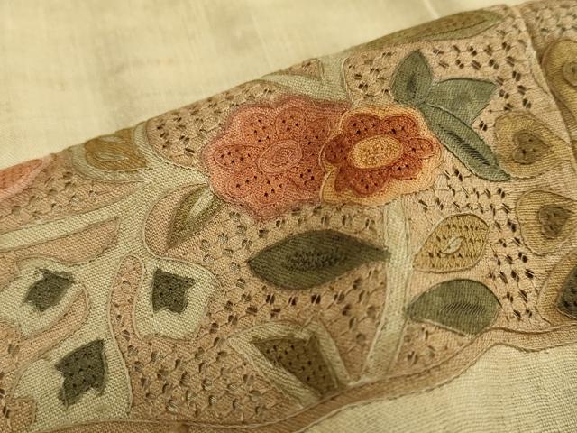 平和屋着物●中国三大刺繍 スワトウ刺繍 汕頭刺繍 総刺繍 訪問着 紬地 道長草花文 正絹 逸品 DABG2561ud