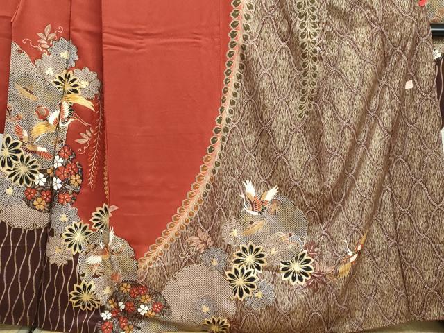 平和屋着物●谷崎潤一郎の世界 振袖 駒刺繍 雪輪草花文 宝尽くし 金彩 正絹 逸品 DABG2599ud