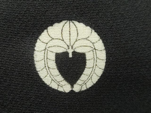 平和屋着物●豪華黒留袖 駒刺繍 向かい鳥花文 宝尽くし 暈し染め 金彩 正絹 逸品 DABG2650ud