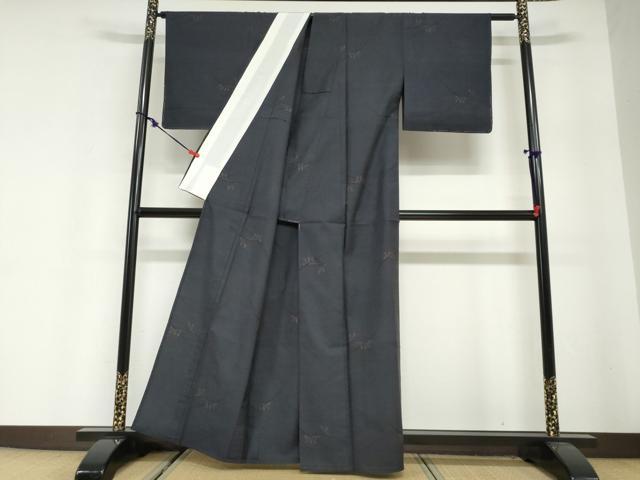 平和屋着物▽本場大島紬 単衣 古代染色純泥染 9マルキ 枝花文 証紙付き 安楽仲次作 正絹 逸品 未使用 DABG2694ud