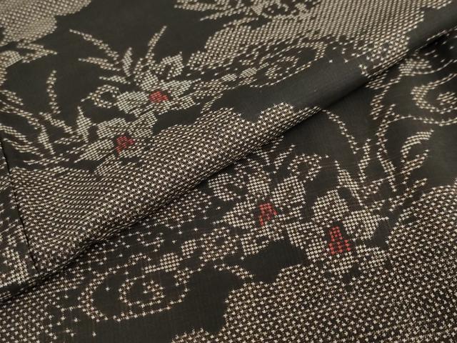 平和屋着物●本場大島紬 7マルキ 雲取り草花文 反端付き 正絹 逸品 DABG2863ud