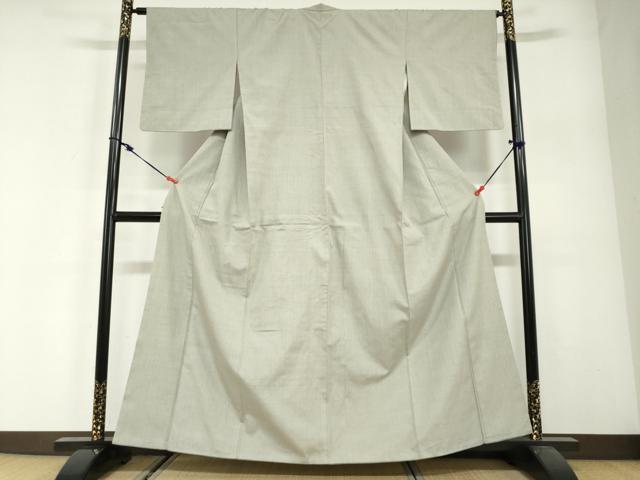 平和屋着物●本場結城紬 重要無形文化財 千草鼠色 銀座おゝぎ屋扱い 正絹 逸品 DABG2864ud