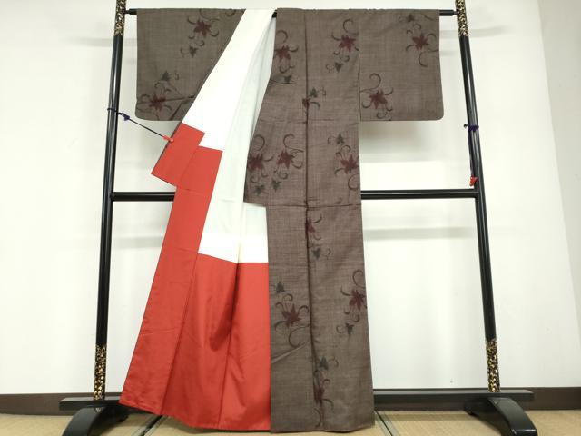 平和屋着物●本場大島紬 7マルキ 花唐草文 正絹 逸品 DABG2875ud