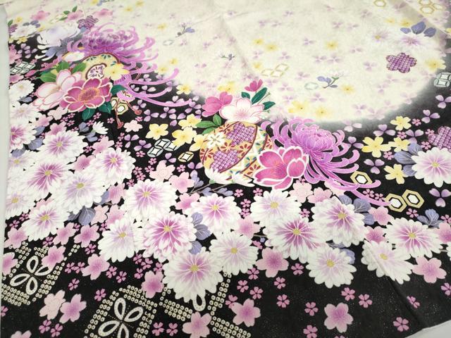 平和屋着物●豪華振袖 刺繍 鼓草花文 暈し染め 銀通し地 友禅きもの友禅扱い 正絹 逸品 DABG2891ud