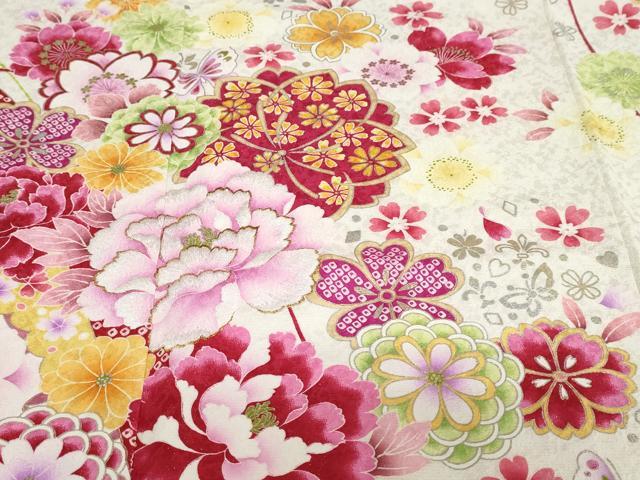 平和屋着物●豪華振袖 刺繍 花蝶文 暈し染め 金銀彩 銀通し地 正絹 逸品 DABG2903ud