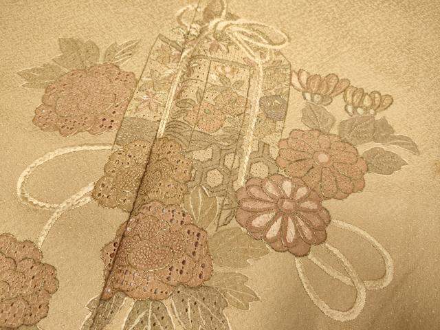 平和屋着物▼中国三大刺繍 スワトウ刺繍 汕頭刺繍 相良刺繍 総刺繍 訪問着 貝桶花文 金糸 正絹 逸品 DABG3615du
