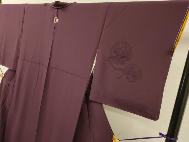 平和屋着物▼中国三大刺繍 スワトウ刺繍 汕頭刺繍 総刺繍 無地絵羽訪問着 雪輪飛鶴花文 桑の実色 正絹 逸品 未使用 DABG5676fe