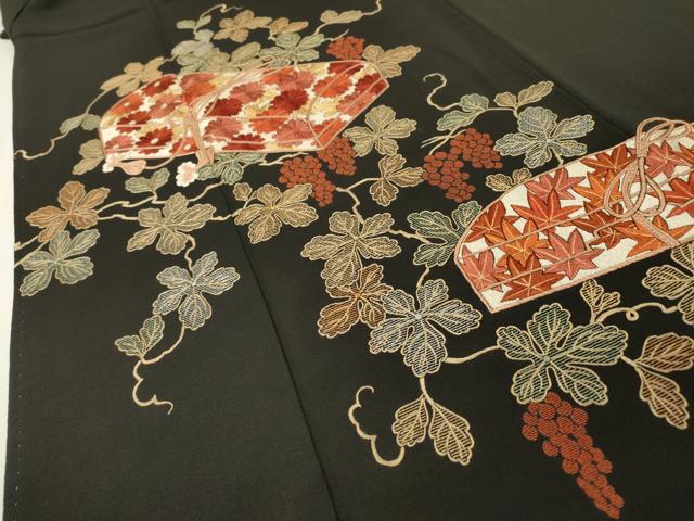 平和屋着物▼中国三大刺繍 相良刺繍 総刺繍 黒留袖 文箱葡萄蔦の葉文 金糸 正絹 逸品 DABG5897fe