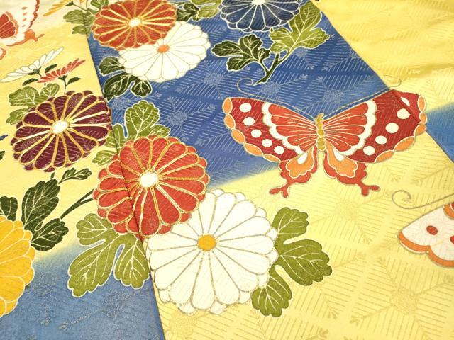 平和屋着物▼豪華振袖 駒刺繍 舞蝶菊文 暈し染 金彩 金通し地 正絹 逸品 DABG5915fe