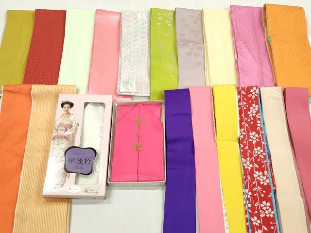 平和屋着物▼和装小物 重ね衿・伊達衿まとめて20点 紗綾形 草花 小花地紋 金糸 金銀彩 未使用品あり 逸品 DABG6510xg