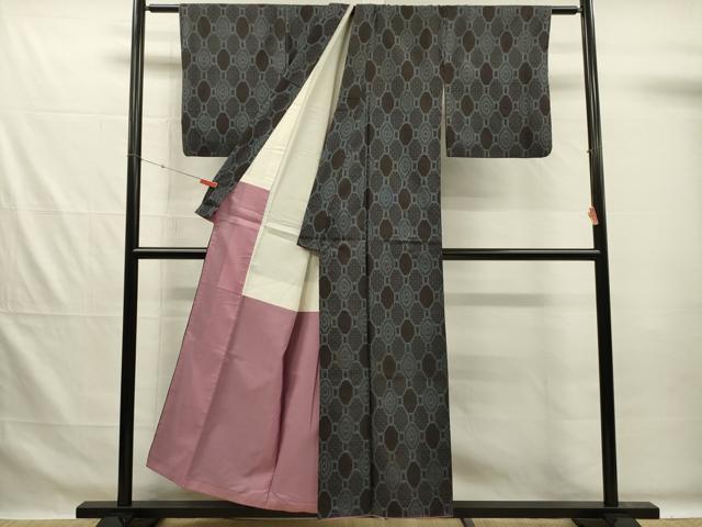 平和屋着物■本場大島紬 割り込み絣 蜀江花文 正絹 逸品 DABG7589ya