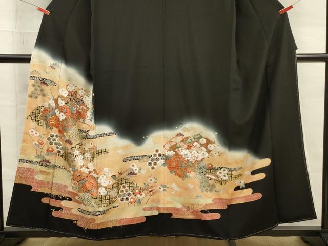 平和屋着物■豪華黒留袖 駒刺繍 扇面宝尽くし花文 暈し染め 金彩 正絹 逸品 未使用 DABG7616ya