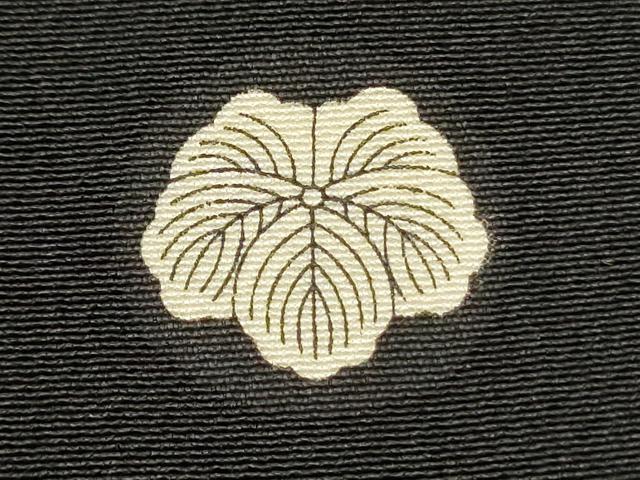 平和屋着物■豪華黒留袖 駒刺繍 飛鶴花松文 金彩 正絹 逸品 DABG7867ya