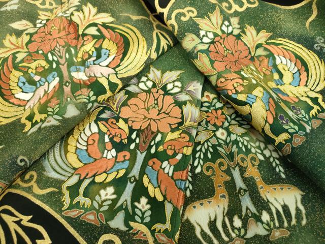 平和屋着物●豪華黒留袖 駒刺繍 花喰鳥 樹下鳥獣花文 暈し染め 金彩 正絹 逸品 DABG8526ps