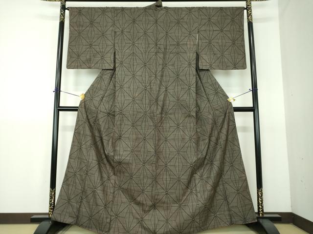 平和屋着物●本場大島紬 7マルキ 古代染色純泥染 麻の葉文様 白畑嘉一作 証紙付き 正絹 逸品 DABG8656ps