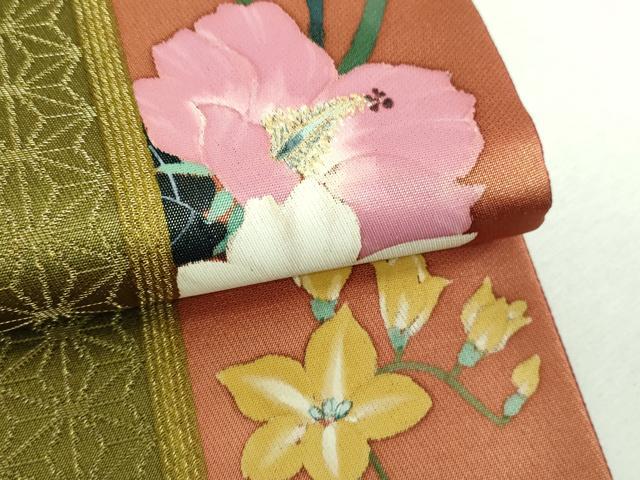 平和屋着物▼二代目清次郎 手描き 全通柄袋帯 草花間道 麻の葉文様 金通し地 正絹 逸品 未使用 DABG8897ps