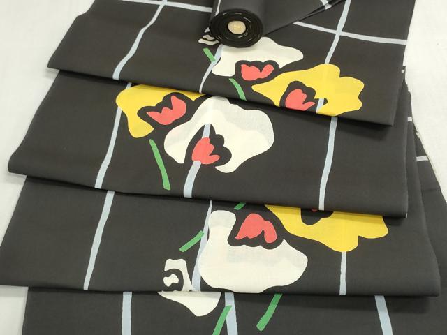 平和屋着物*夏物 浴衣 反物 着尺 Courreges クレージュ 注染 草花文 黒地 綿 逸品 未使用 DABG9461we