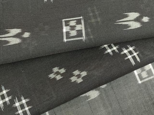 平和屋着物*夏物 本場琉球絣 夏琉球 黒地 正絹 逸品 DABH0226op