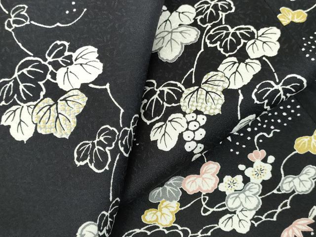 平和屋着物●上質な小紋 蔦の葉花文 黒地 正絹 逸品 DABH0782op