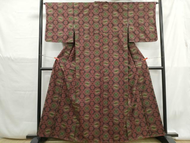 平和屋着物■本場大島紬 7マルキ 幾何学花文 正絹 逸品 DABH1387qa