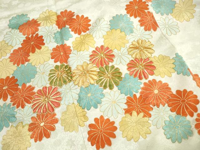 平和屋着物■豪華振袖 駒刺繍 菊尽くし 金彩 正絹 逸品 DABH1453qa