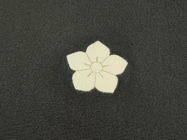 平和屋着物■豪華黒留袖 駒刺繍 枝松花文 金彩 正絹 逸品 DABH1520qa