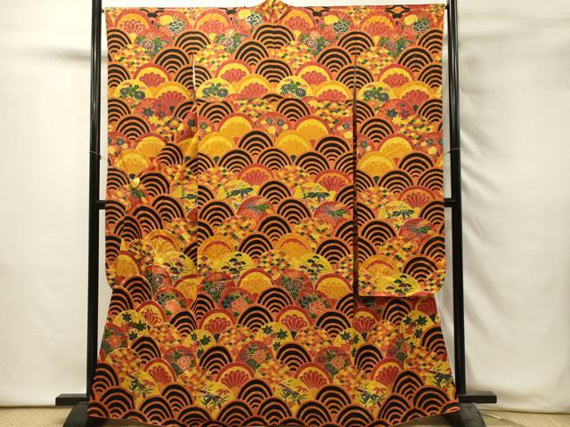 平和屋着物■豪華振袖 駒刺繍 青海波花文 金彩 正絹 逸品 DABH3039qp