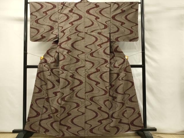 平和屋着物■本場奄美大島紬 古代染色純泥染 7マルキ 流水花文 直野国広作 証紙付き 正絹 逸品 未使用 DABH3161qp