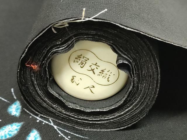 平和屋着物▼羽織・コート 反物 羽尺 草花文 黒地 未使用 DABH3637zy