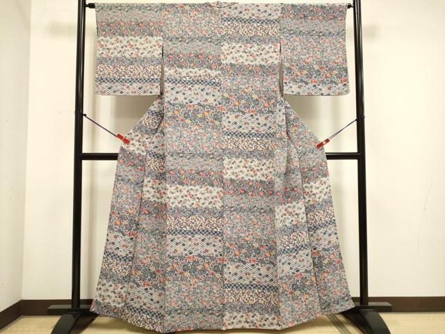 平和屋着物▽上質な小紋 単衣 型染 横段梅文 鬼しぼ縮緬 正絹 逸品 DABH4683du