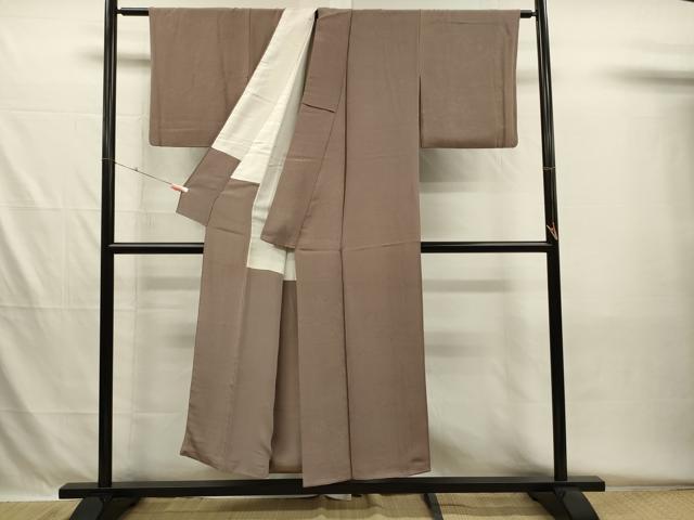 平和屋着物■上質な色無地 立波草葉地紋 胡桃染色 正絹 逸品 DABH5597ya