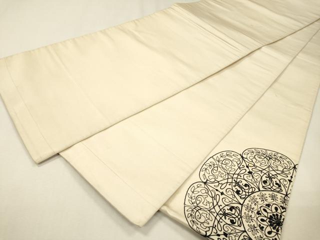 平和屋着物▼太鼓柄袋帯 総刺繍 花絵皿文 銀通し地 正絹 逸品 DABH7697fe