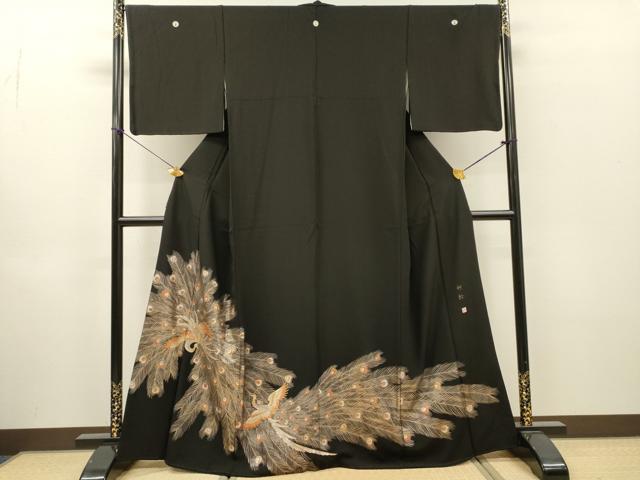 平和屋着物▼ちぎり絵女流作家 谷口妙絵 黒留袖 孔雀 金彩 正絹 逸品 DABH7721fe