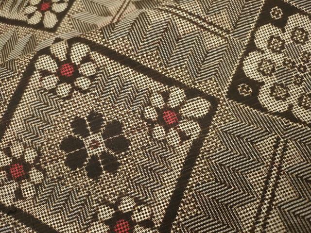 平和屋着物●本場大島紬 龍郷絣 花菱文 正絹 逸品 DABH7925fe