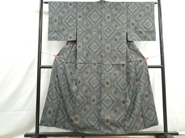 平和屋着物■本場大島紬 割り込み絣 亀甲花菱文 正絹 逸品 DABH8571qa