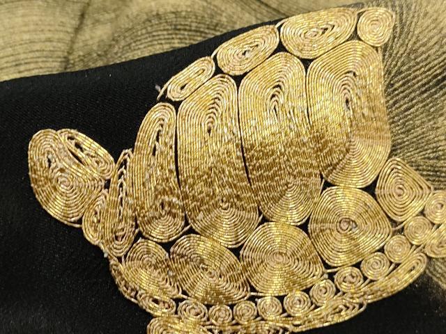 平和屋着物■豪華黒留袖 駒刺繍 立波文 亀 金彩 正絹 逸品 DABH8607qa