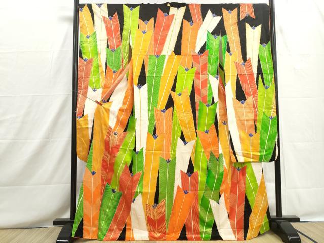 平和屋着物■豪華振袖 駒刺繍 矢羽松葉文 黒地 金彩 正絹 逸品 DABH8667qa