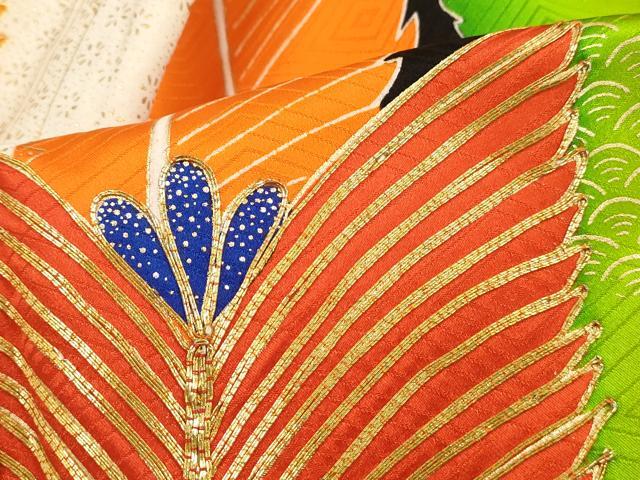 平和屋着物■豪華振袖 駒刺繍 矢羽松葉文 黒地 金彩 正絹 逸品 DABH8667qa