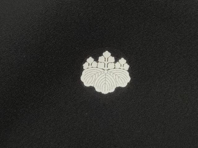 平和屋着物■谷崎潤一郎の世界 黒留袖 刺繍 貝桶花車文 暈し染め 金彩 ロング丈 正絹 逸品 DABH8943qa